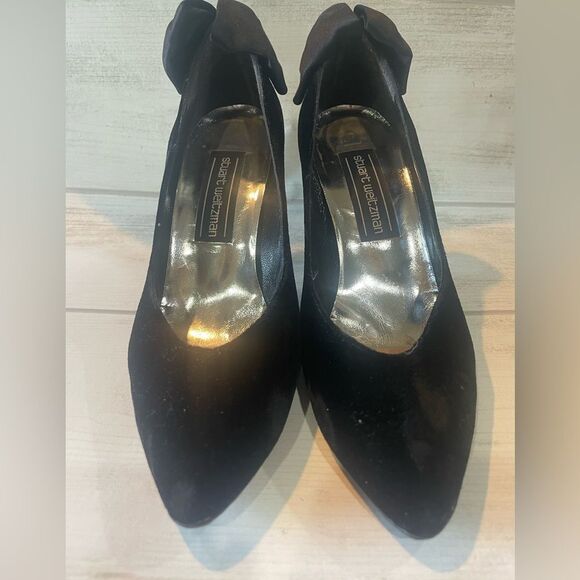 Stuart Weitzman Black Heels with Cute Bow Fringe Spain Leather Sole sz 8 women’s - Picture 8 of 15